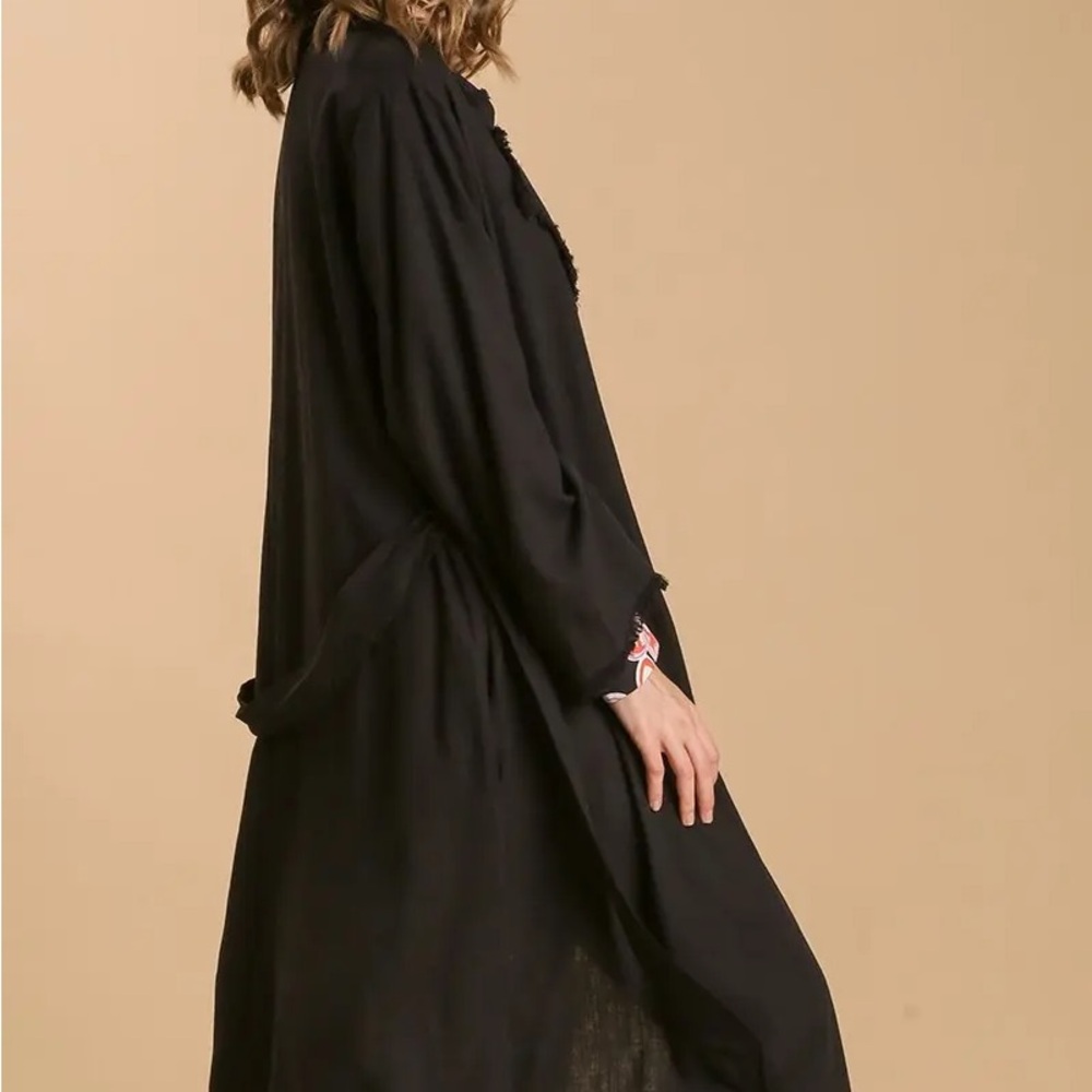 030 UMGEE Linen Blend Open Front Tie Waist Long Jacket with Destressed Details - Picture 4 of 5